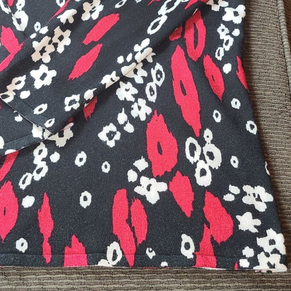 LH sport Sweater - Picture 11 of 16